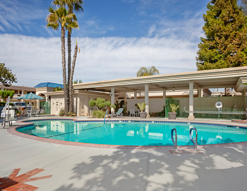 Welcome to The Best Western Plus Black Oak in Paso Robles