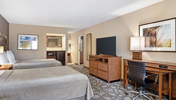 2 Room | Suite-1 King Beds